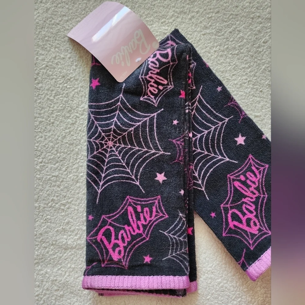 New Target exclusive Barbie Halloween Hand towel 2-pack 100% cotton, black, pink